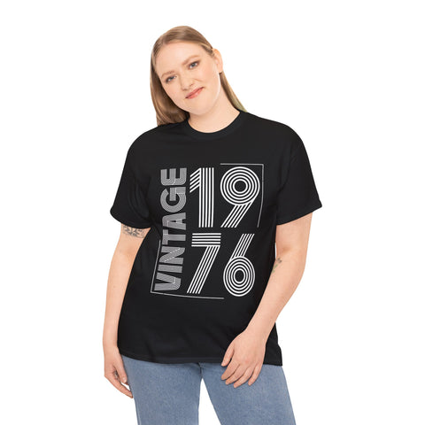 Vintage 1976 T Shirts for Women Retro Funny 1976 Birthday Womens Plus Size Tops