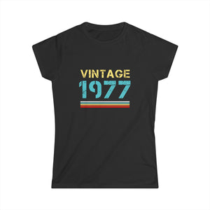 Vintage 1977 T Shirts for Women Retro Funny 1977 Birthday Womens Shirt