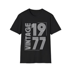 Vintage 1977 T Shirts for Men Retro Funny 1977 Birthday Mens Shirts