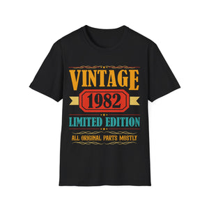 Vintage 1982 T Shirts for Men Retro Funny 1982 Birthday Mens T Shirts