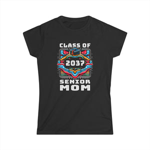 Proud Mom Class of 2037 Senior Graduate 2037 Gifts Senior 37 Shirts for Women