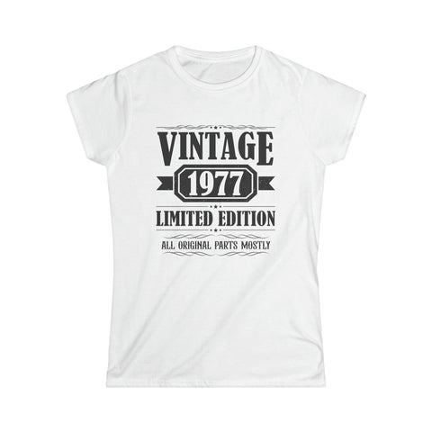 Vintage 1977 T Shirts for Women Retro Funny 1977 Birthday Women Shirts