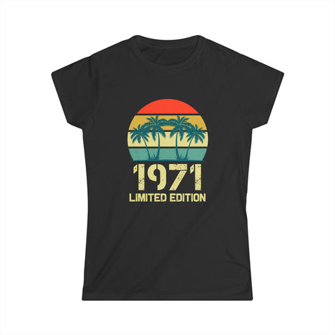 Vintage 1971 Birthday Shirts for Women Funny 1971 Birthday Womens Shirt